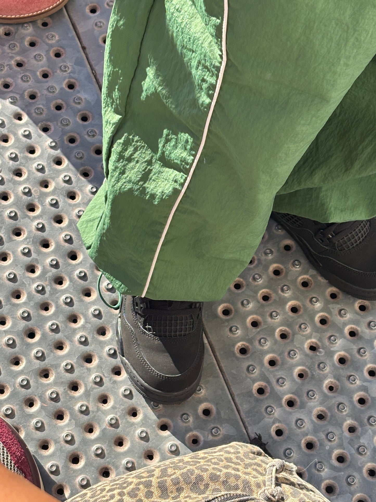 Green Line Pant